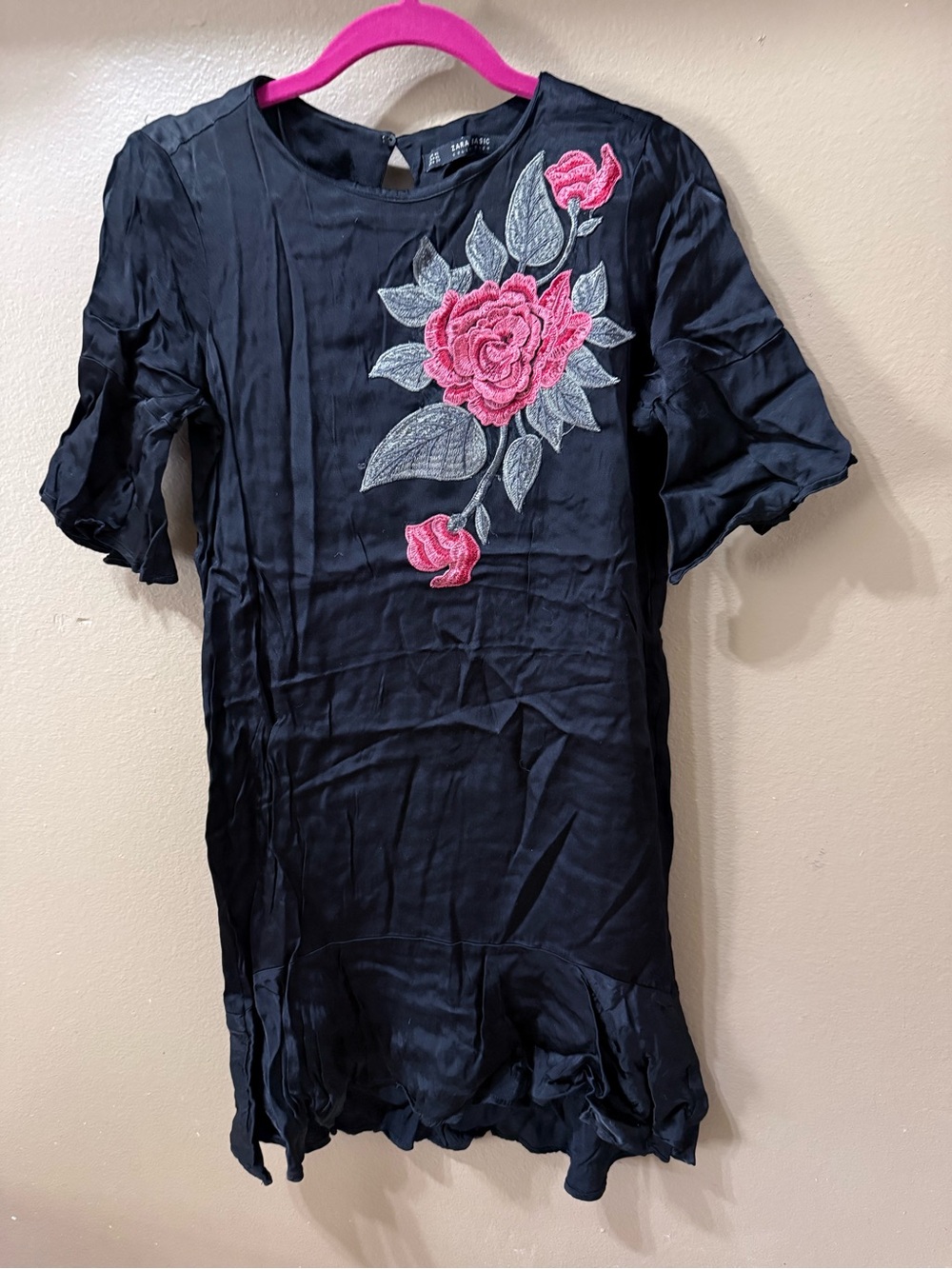 Elegant Zara Embroidered Black Floral Appliqué Shift Dress with Pink Rose Detail